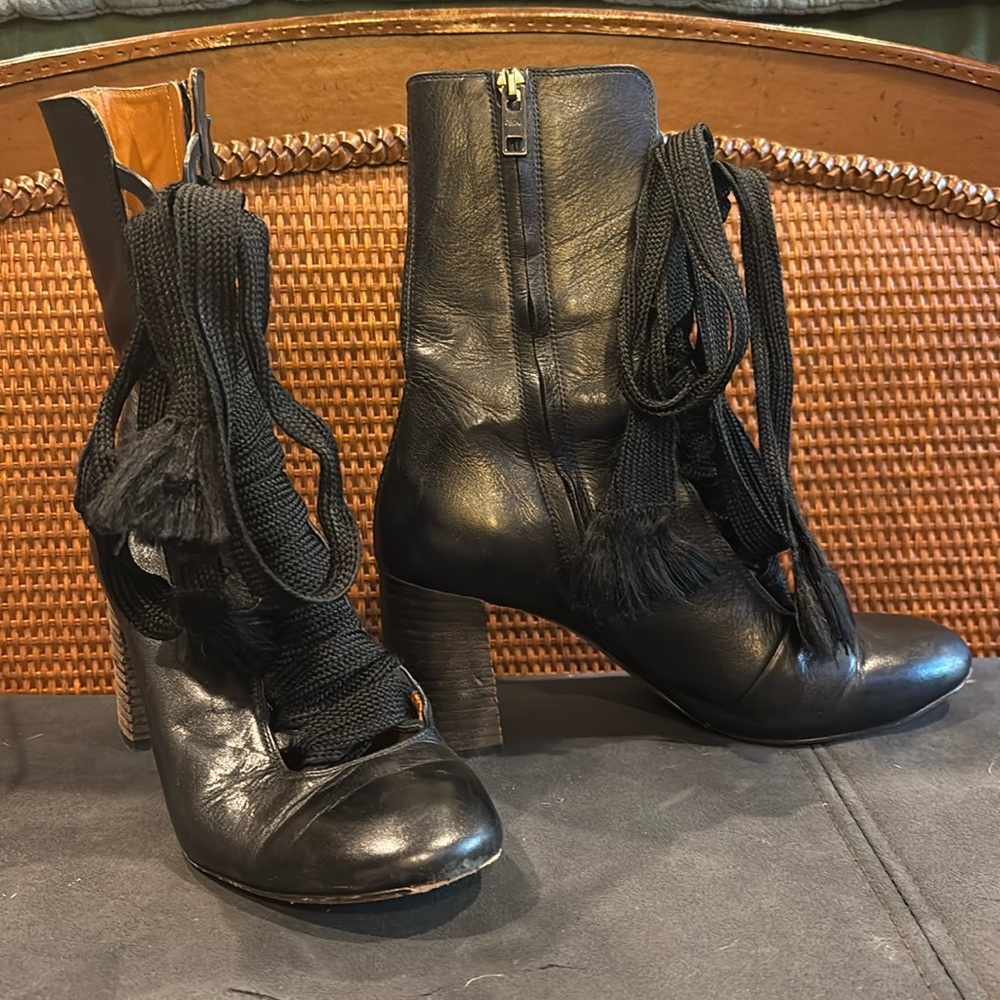 Chloé Black Leather Harper Boots Sz 39